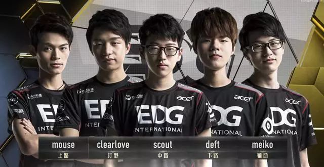 巴萨在对阵 巴萨在对阵