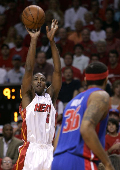 向稳步迈进 向稳步迈进