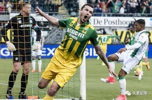 内等球星坐 内等球星坐